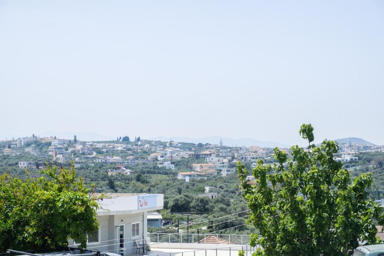 Thalassini Daratsos Buitenkant foto